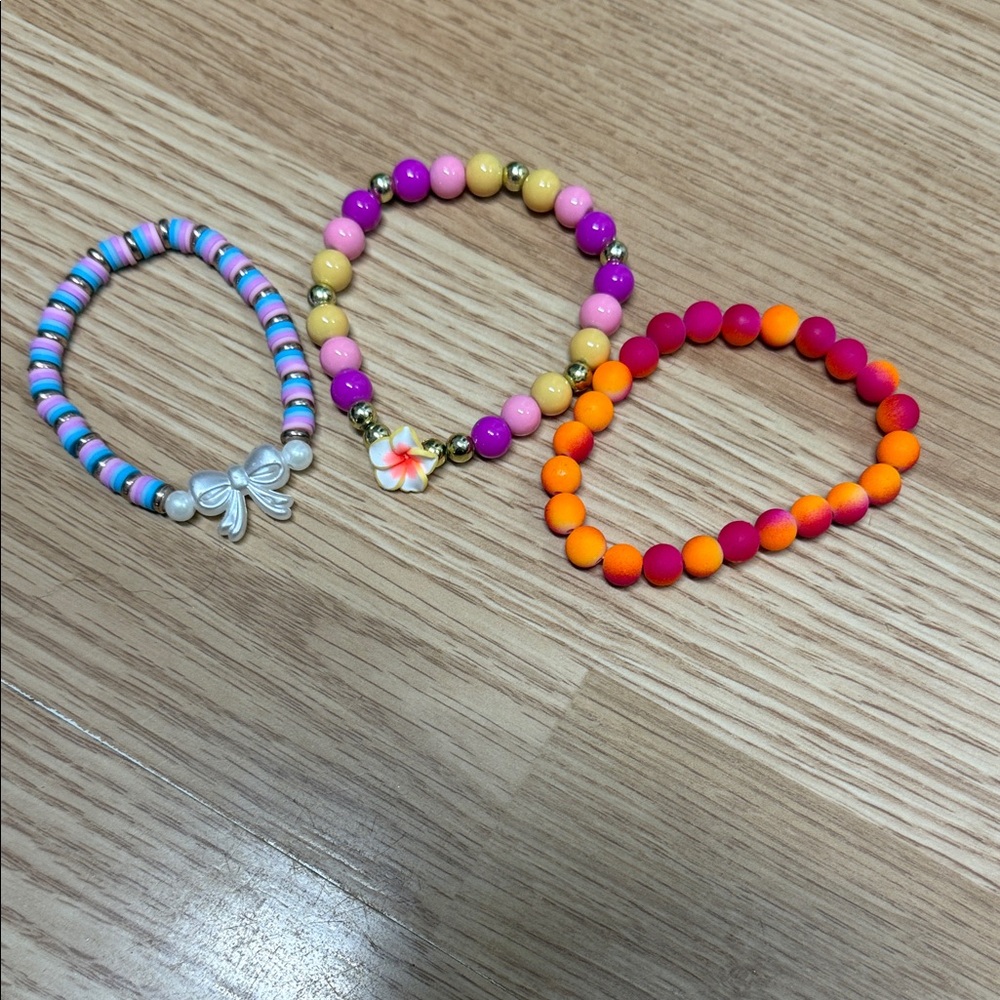 Custom Bracelet Handmade by my Sammi - Picture 2 of 5